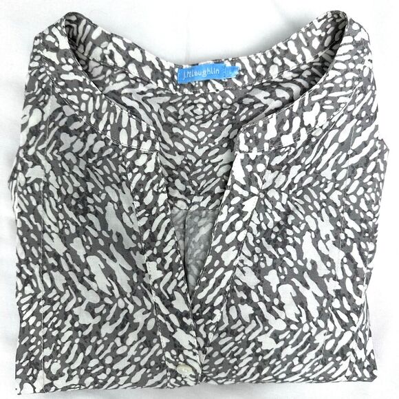 J McLaughlin Leopard Button Up LARGE Silk Blend Blouse Gray V Neck Top Peasant - Picture 9 of 9
